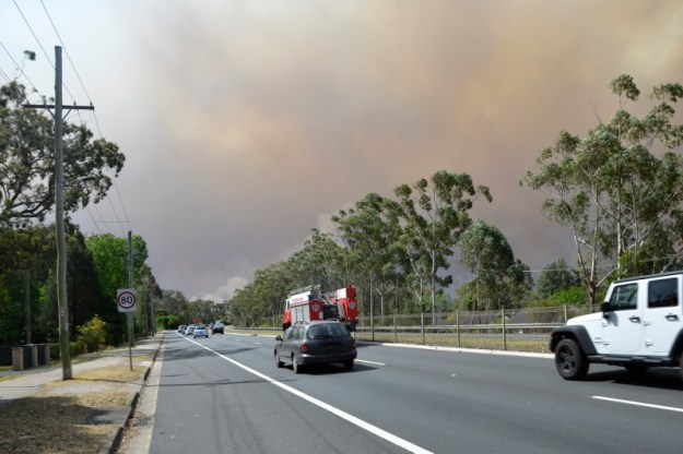012bushfire drive home